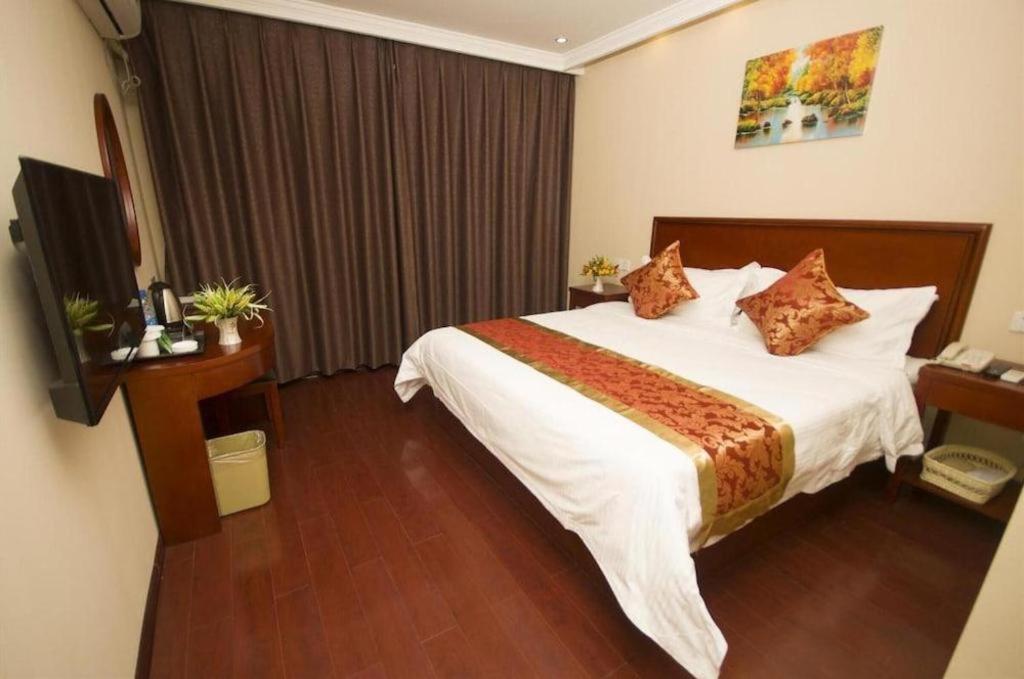 Greentree Inn Linyi Feixian Jianshe Road Express Hotel Exteriér fotografie