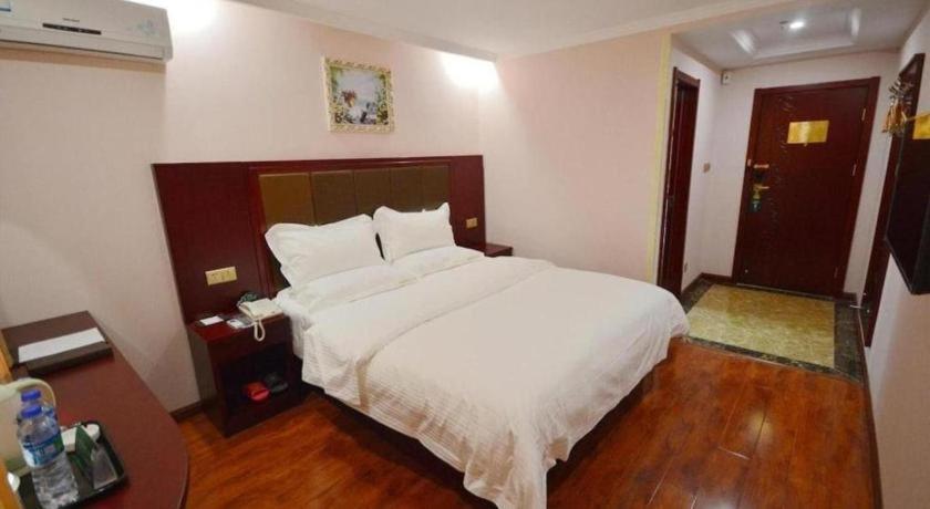 Greentree Inn Linyi Feixian Jianshe Road Express Hotel Exteriér fotografie