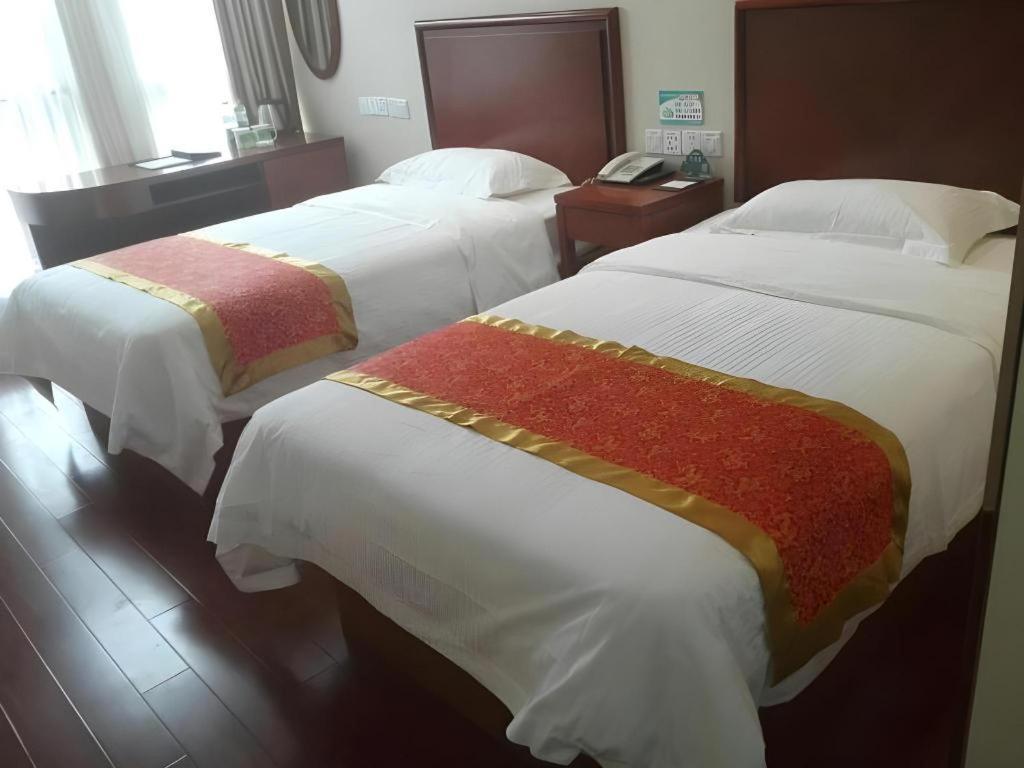 Greentree Inn Linyi Feixian Jianshe Road Express Hotel Exteriér fotografie