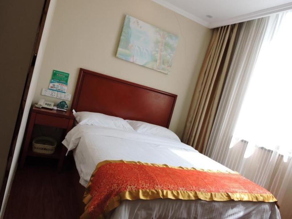 Greentree Inn Linyi Feixian Jianshe Road Express Hotel Exteriér fotografie