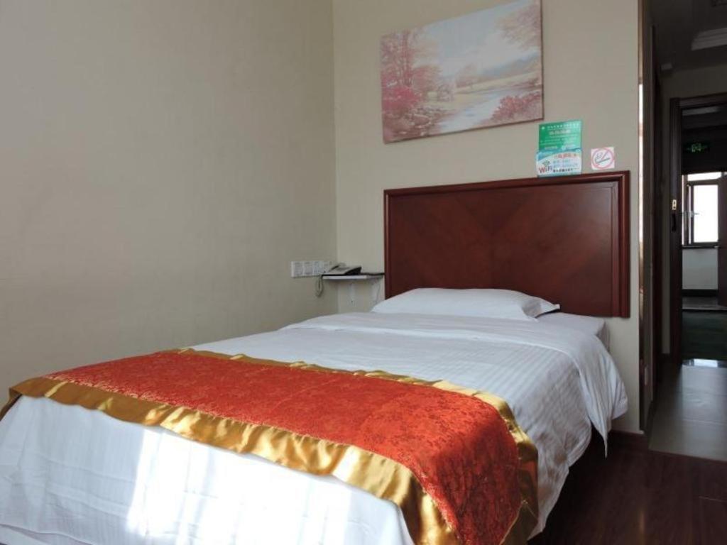 Greentree Inn Linyi Feixian Jianshe Road Express Hotel Exteriér fotografie